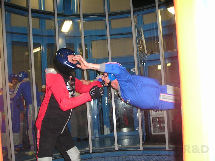 Indoor Skydive 12 augustus 2007 (27).JPG